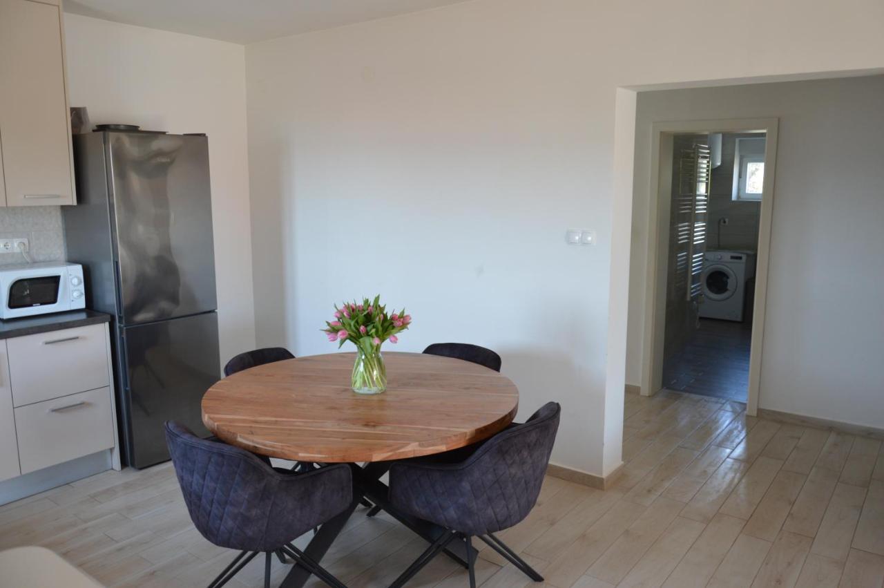 Apartments Soric บาร์บินเย ภายนอก รูปภาพ